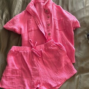 NEW matching linen set